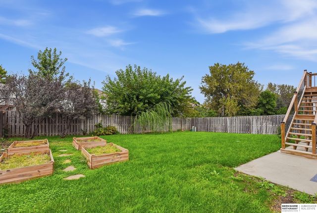 1733 NW Flader Court, Lincoln, NE 68528