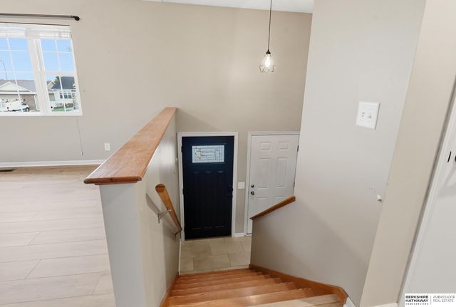 1733 NW Flader Court, Lincoln, NE 68528