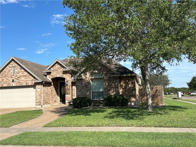 7534 Cannes, Corpus Christi, TX 78414