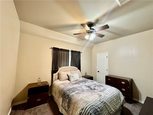 7534 Cannes, Corpus Christi, TX 78414