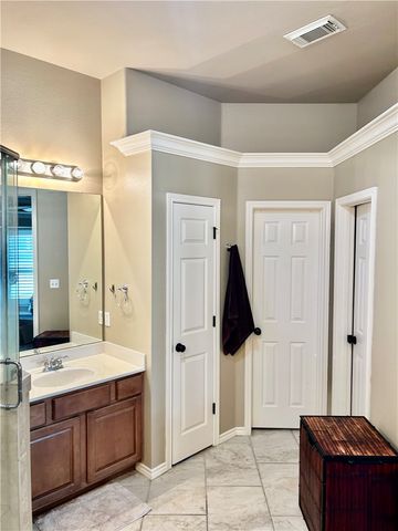 7534 Cannes, Corpus Christi, TX 78414