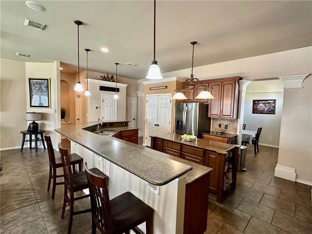 7534 Cannes, Corpus Christi, TX 78414