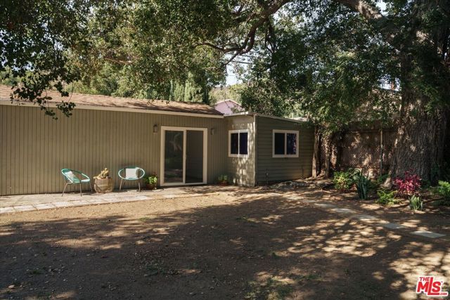 2429 E Glenoaks Boulevard, Glendale, CA 91206