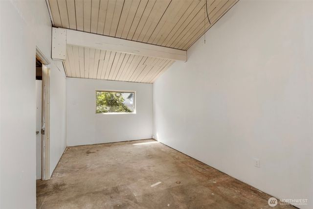 1961 E Mason Lake Drive E, Grapeview, WA 98546