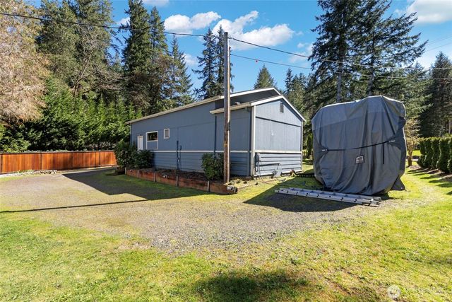 1961 E Mason Lake Drive E, Grapeview, WA 98546