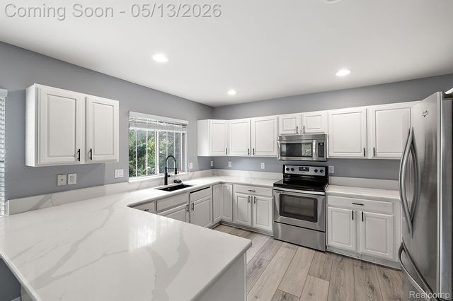 1403 S Main Street, Royal Oak, MI 48067