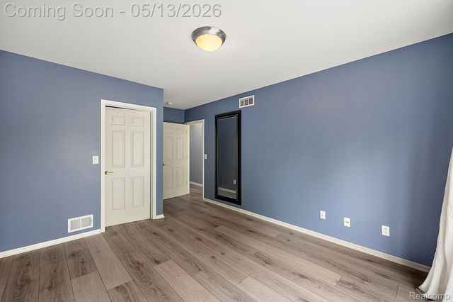 1403 S Main Street, Royal Oak, MI 48067