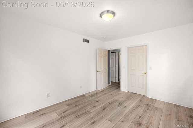 1403 S Main Street, Royal Oak, MI 48067
