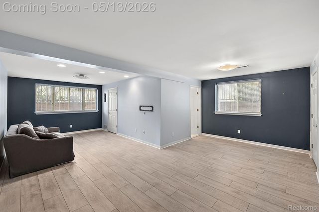 1403 S Main Street, Royal Oak, MI 48067