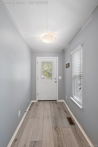 1403 S Main Street, Royal Oak, MI 48067