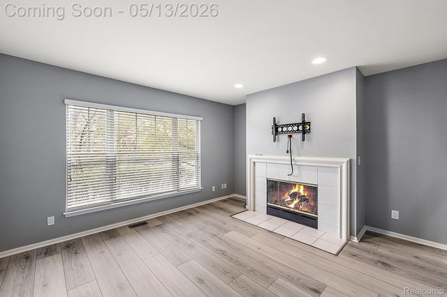 1403 S Main Street, Royal Oak, MI 48067