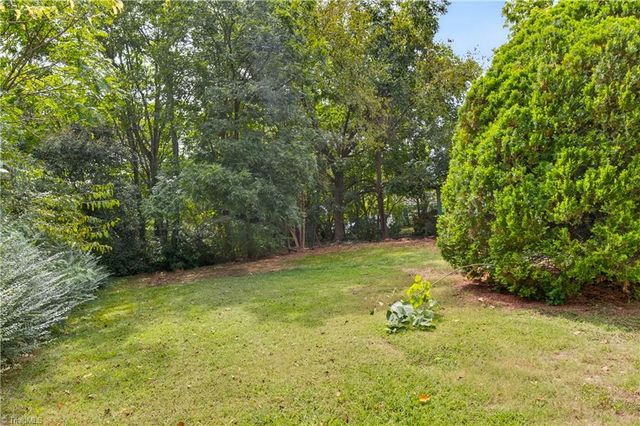613 Thomas Street, Reidsville, NC 27320