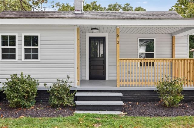 613 Thomas Street, Reidsville, NC 27320