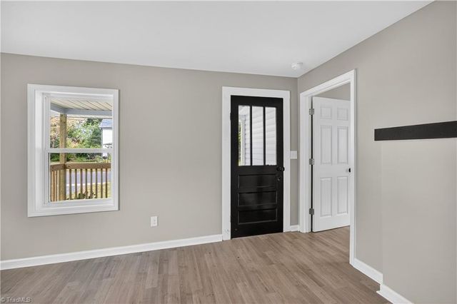 613 Thomas Street, Reidsville, NC 27320