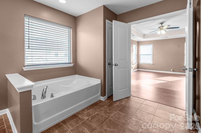 1410 San Gabriel Avenue, Charlotte, NC 28214