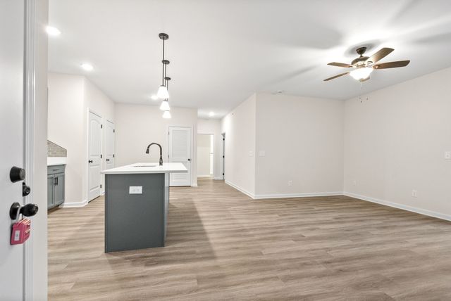 15 Millswood Dr Unit B212, Clarksville, TN 37042