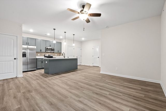 15 Millswood Dr Unit B212, Clarksville, TN 37042