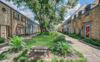 5208 Arboles Drive C4, Houston, TX 77035