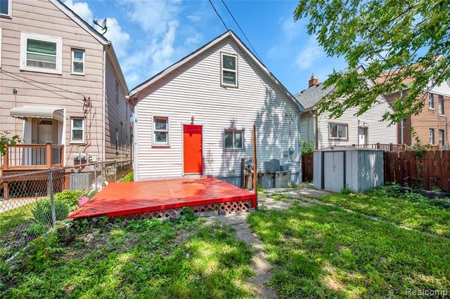 3368 Evaline Street, Hamtramck, MI 48212