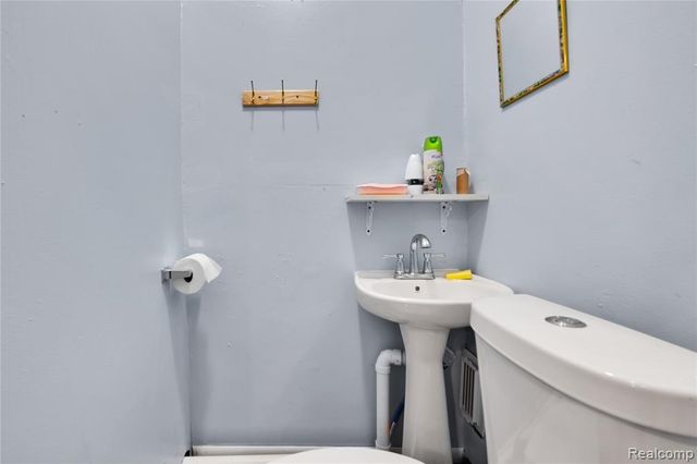 3368 Evaline Street, Hamtramck, MI 48212