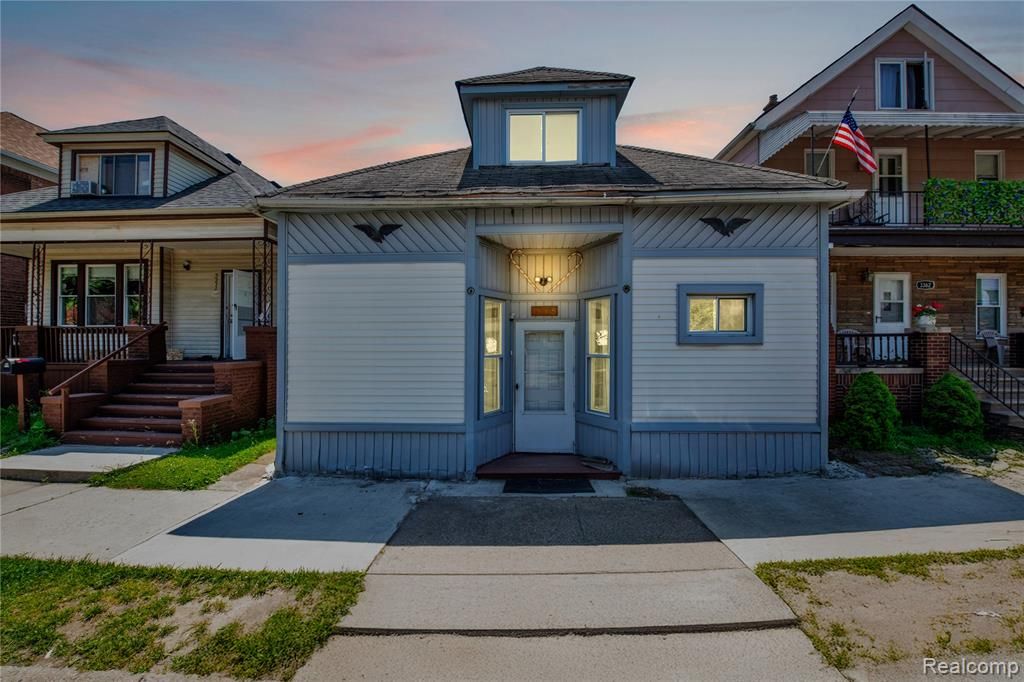 3368 Evaline Street, Hamtramck, MI 48212