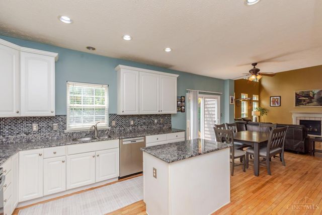 1730 Olde Haley Drive, Centerville, OH 45458
