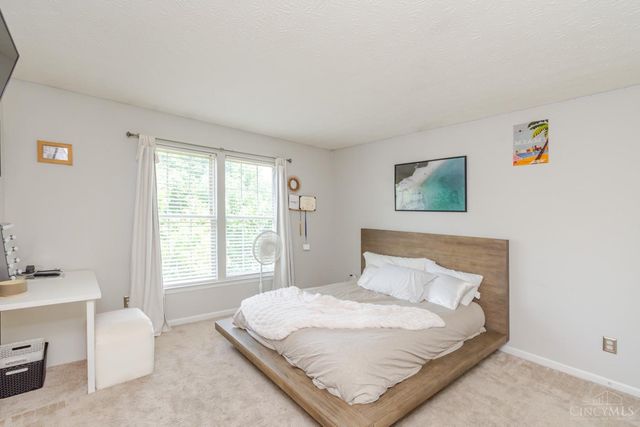 1730 Olde Haley Drive, Centerville, OH 45458