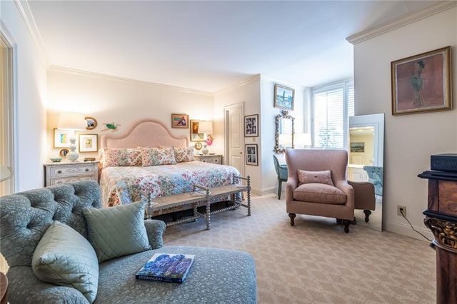 2734 Peachtree NW Road A404, Atlanta, GA 30305