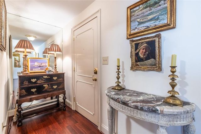 2734 Peachtree NW Road A404, Atlanta, GA 30305