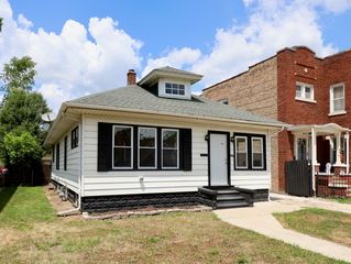 507 Grant Avenue, Joliet, IL 60433