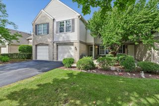 1918 Heron Avenue B, Schaumburg, IL 60193