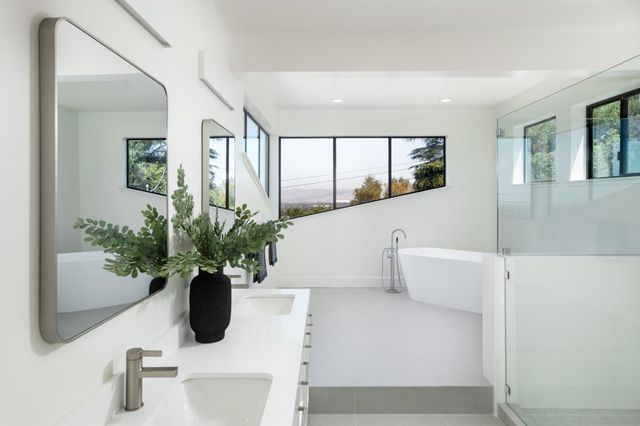 13057 La Cresta Drive, Los Altos Hills, CA 94022