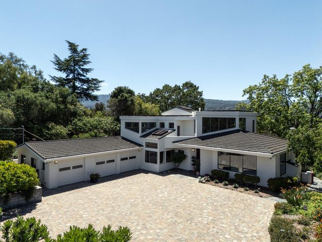 13057 La Cresta Drive, Los Altos Hills, CA 94022