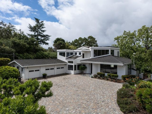 13057 La Cresta Drive, Los Altos Hills, CA 94022