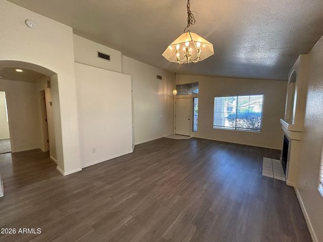 51 N DEL PUEBLO Place, Chandler, AZ 85226