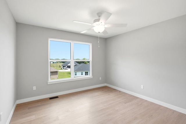 6051 TAMARACK DR, Columbia, MO 65203