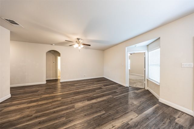 2817 Diamondback Drive, Melissa, TX 75454