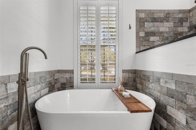 5127 SECRETARIAT RUN, Brooksville, FL 34609