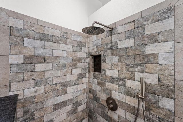 5127 SECRETARIAT RUN, Brooksville, FL 34609