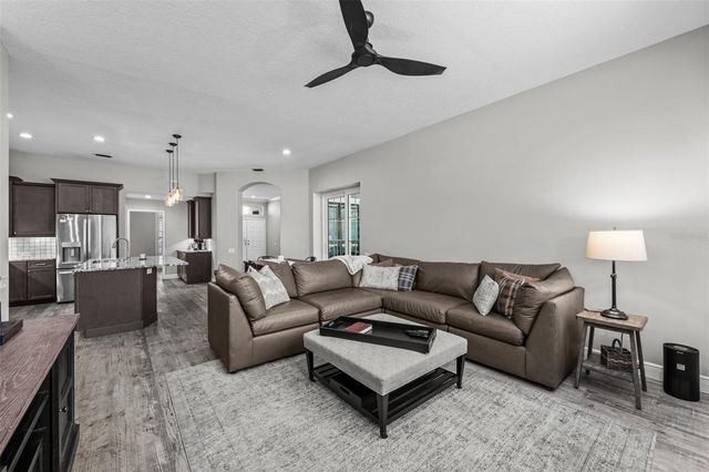 5127 SECRETARIAT RUN, Brooksville, FL 34609