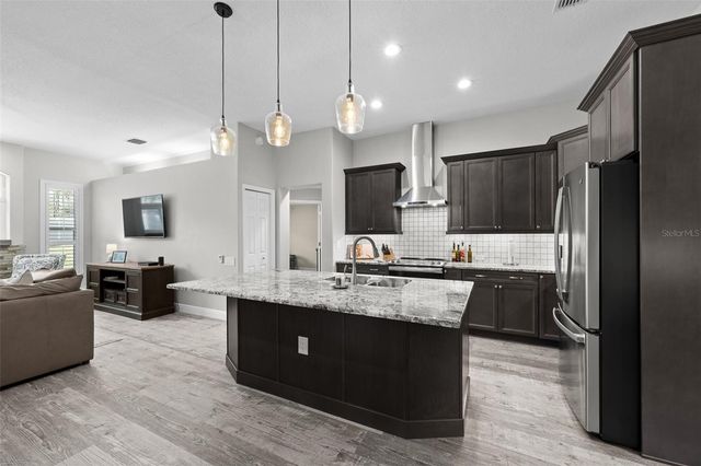 5127 SECRETARIAT RUN, Brooksville, FL 34609