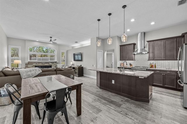 5127 SECRETARIAT RUN, Brooksville, FL 34609