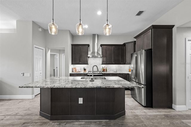 5127 SECRETARIAT RUN, Brooksville, FL 34609