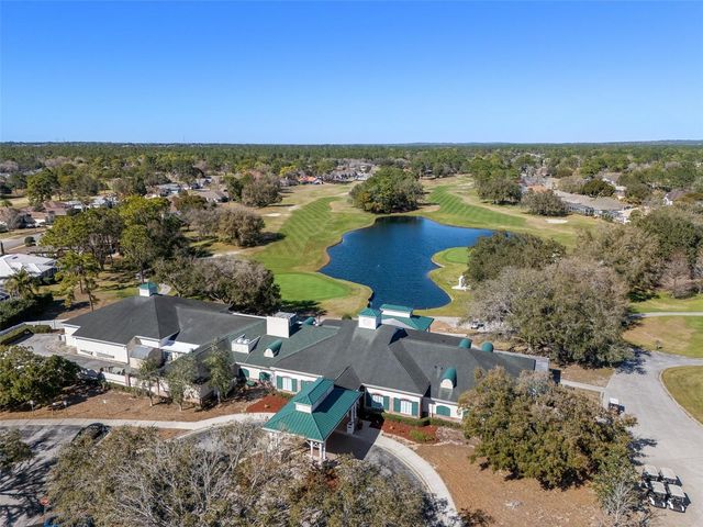 5127 SECRETARIAT RUN, Brooksville, FL 34609