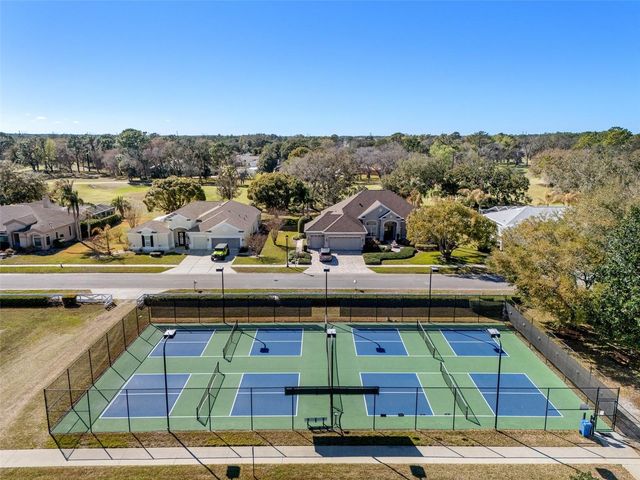 5127 SECRETARIAT RUN, Brooksville, FL 34609