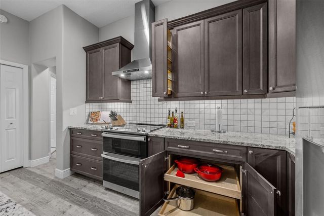 5127 SECRETARIAT RUN, Brooksville, FL 34609