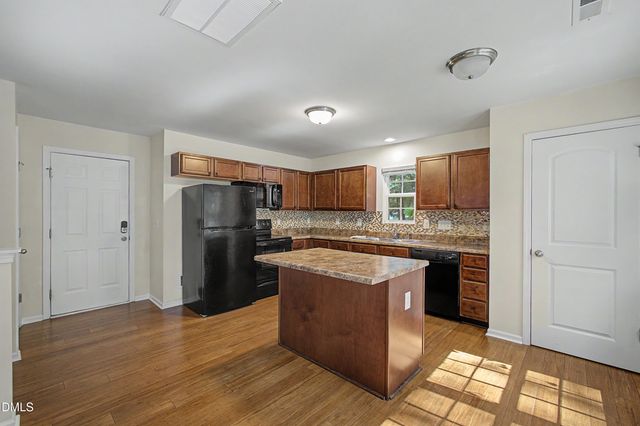 2924 Smooth Stone Trail, Raleigh, NC 27610