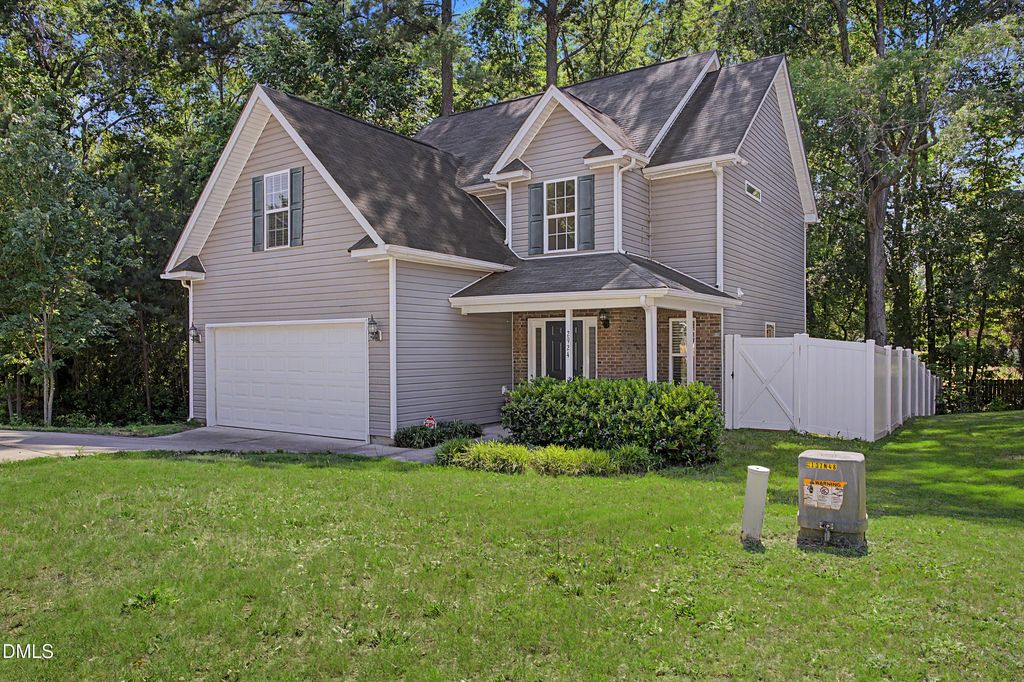 2924 Smooth Stone Trail, Raleigh, NC 27610