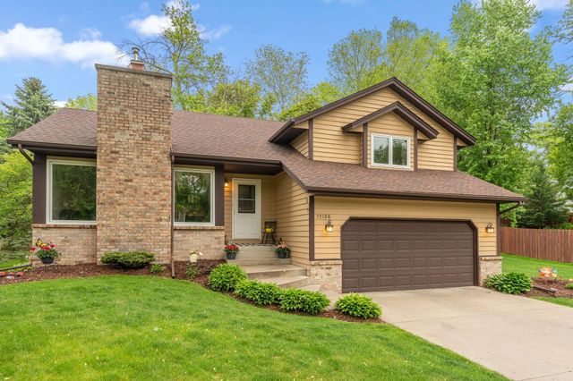 17128 Hannibal Court, Lakeville, MN 55044