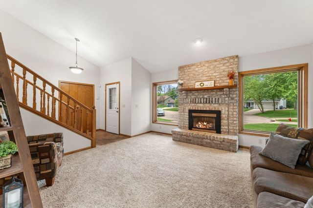 17128 Hannibal Court, Lakeville, MN 55044